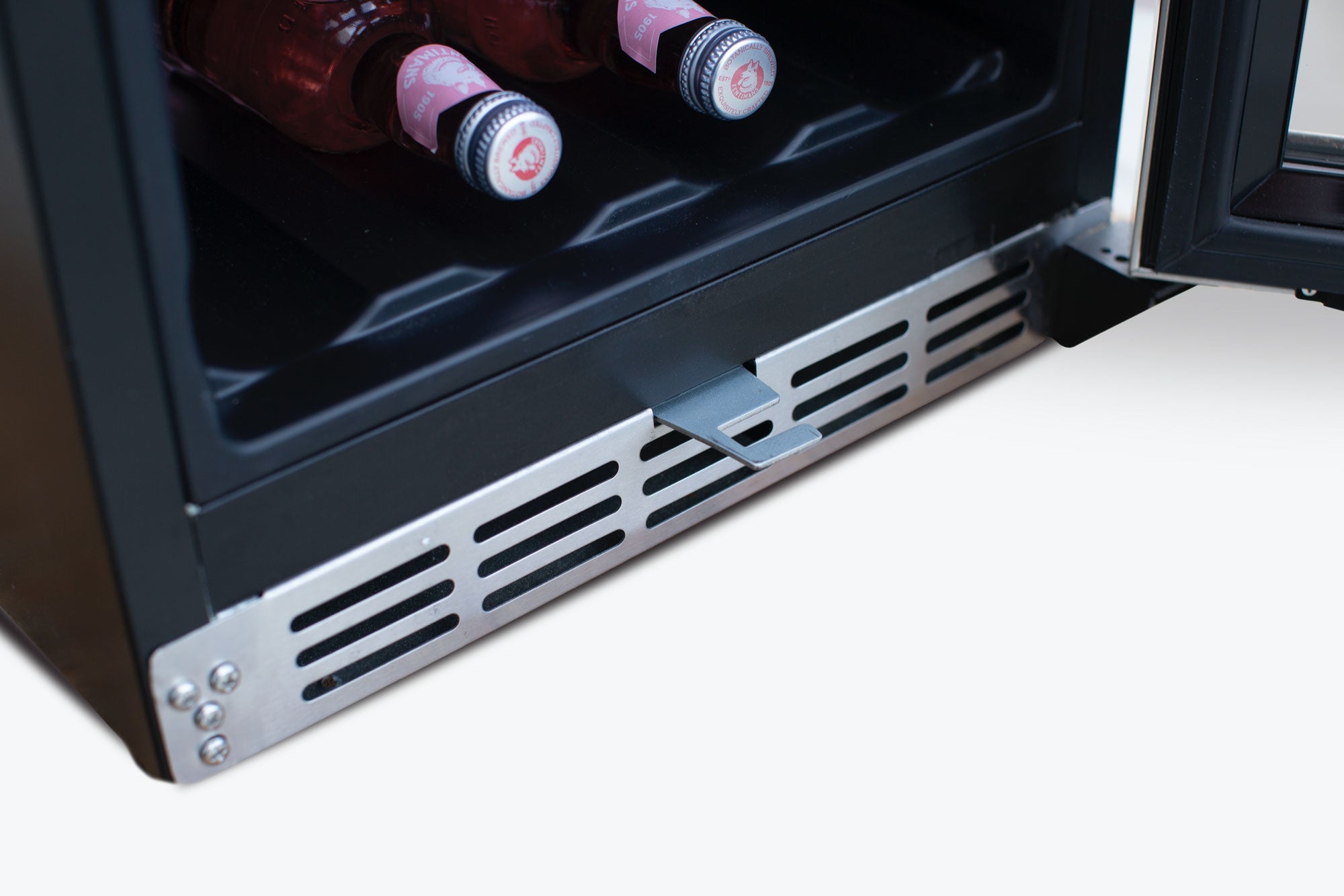 15" 3.2c Outdoor Rated Dual Zone Wine Cooler