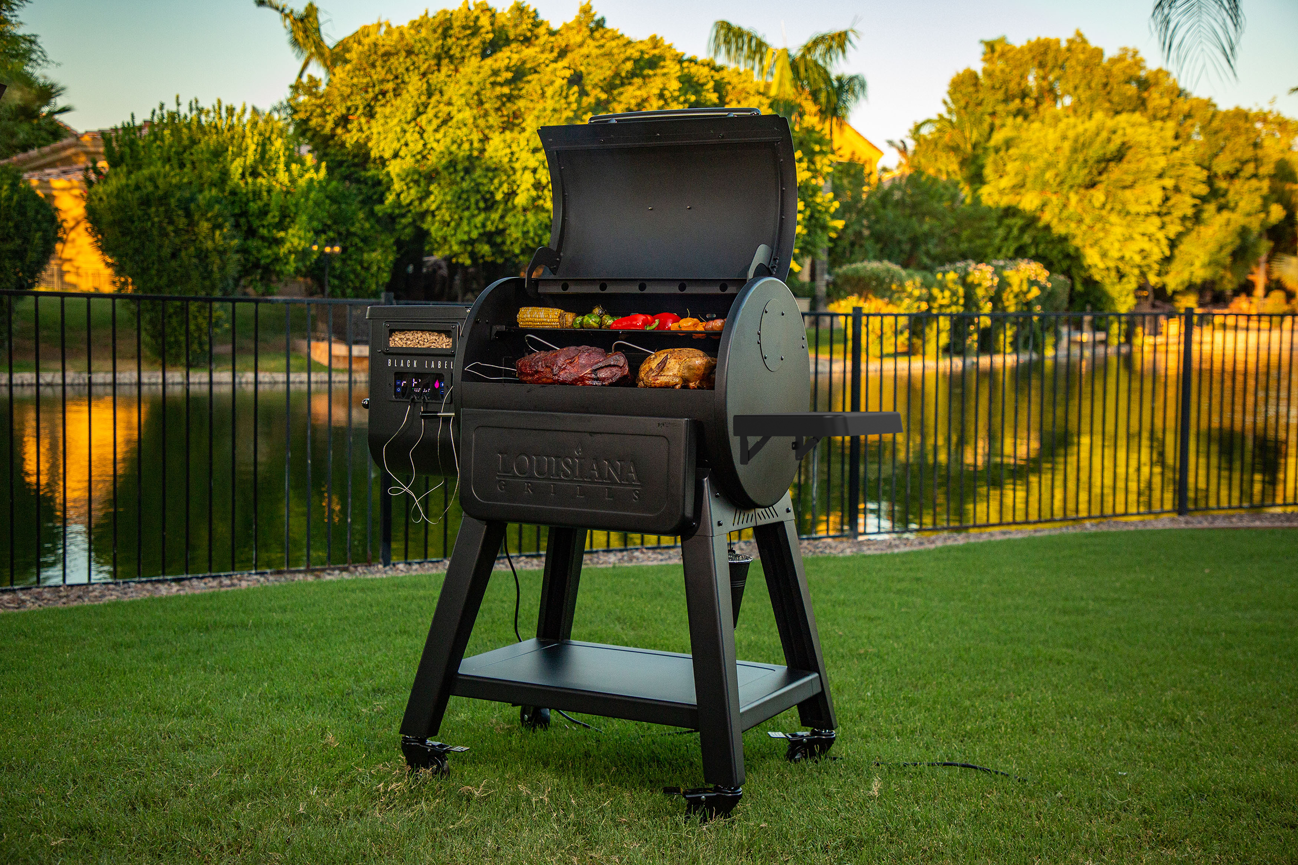 Side Shelf - Compatible with All Black Label Series Grills